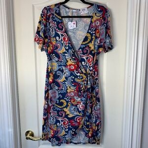 Lefties NWT Wrap Style Floral Dress Size XXL  Colorful Short Sleeve Summer Dress
